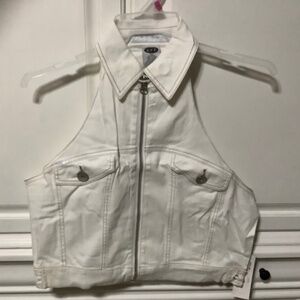 Vintage look top/vest, cotton & spandex NWT, RVT, so cute! Chest pockets, zip